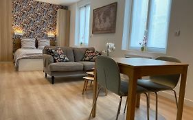 Studio 28m2 avec parking privé - Lycée Roosevelt - Arena - Gare